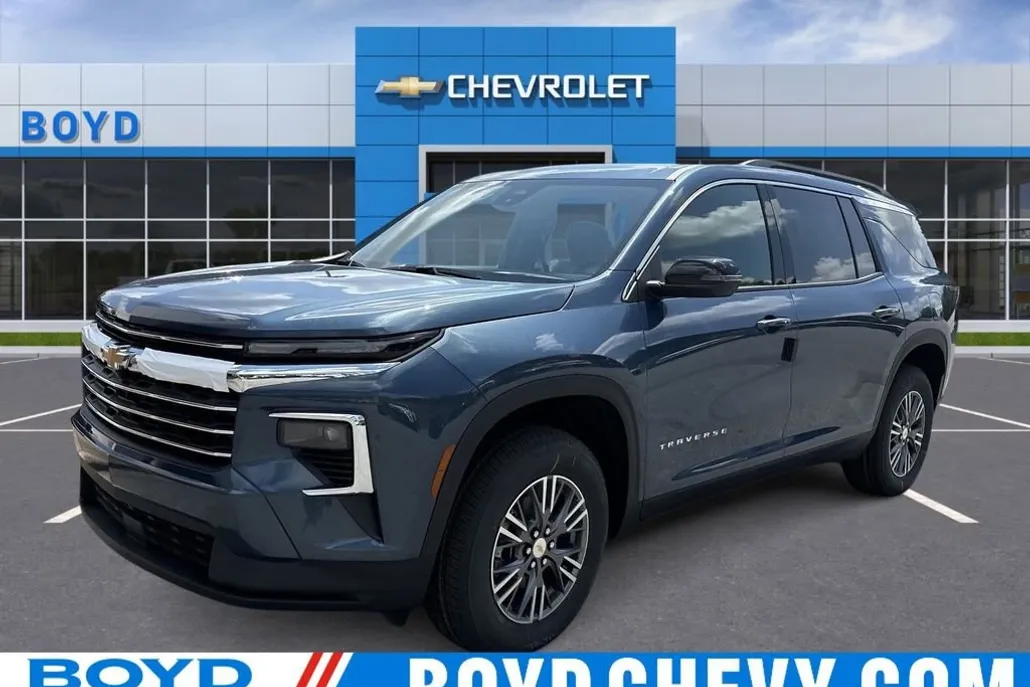 2026 Chevrolet Traverse photo 1