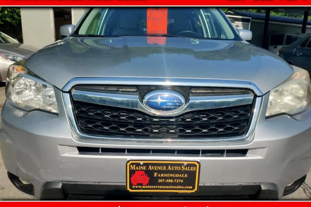 2015 Subaru Forester 2.5i Premium photo 1
