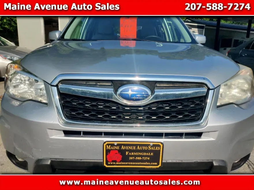 2015 Subaru Forester 2.5i Premium photo 1