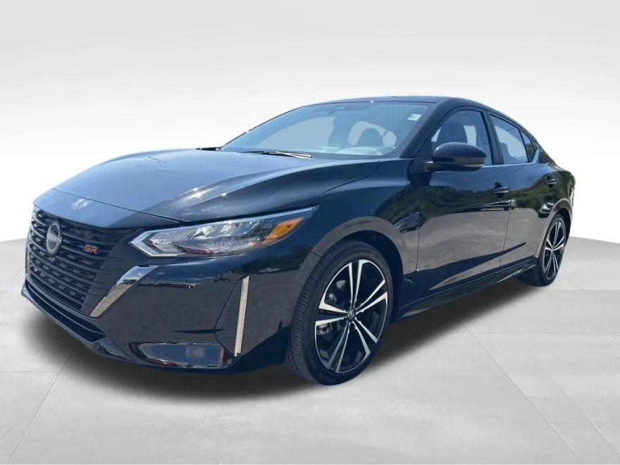 2025 Nissan Sentra SR photo 1
