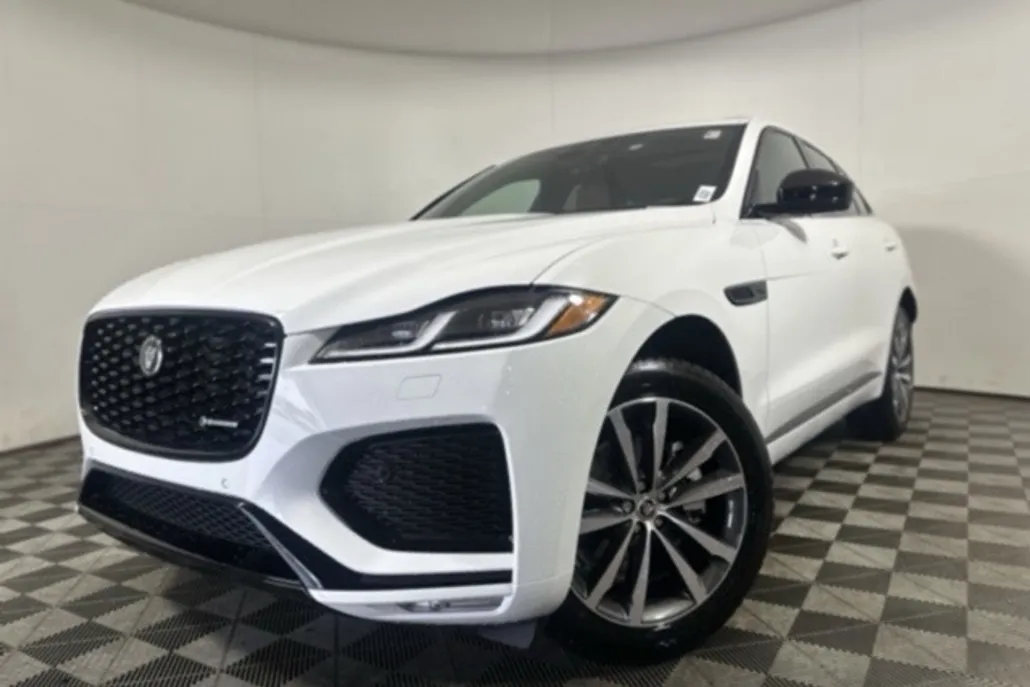 2026 Jaguar F-PACE P250 R-Dynamic S photo 1
