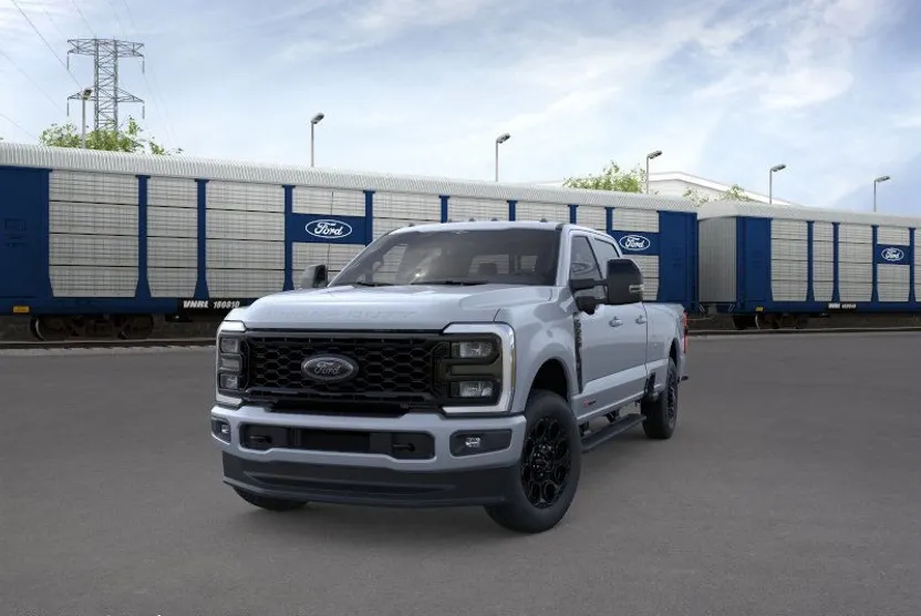 2026 Ford F-250 Lariat photo 1
