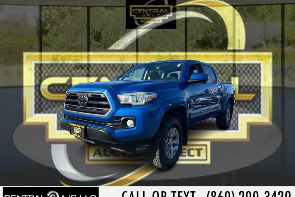 2018 Toyota Tacoma SR5 Double Cab V6 4x4 photo 1