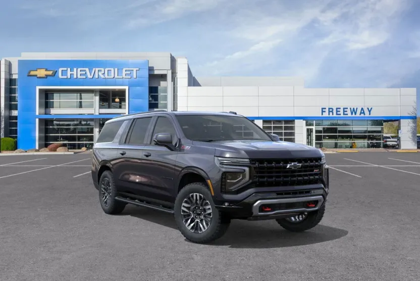 2026 Chevrolet Suburban Z71 photo 1