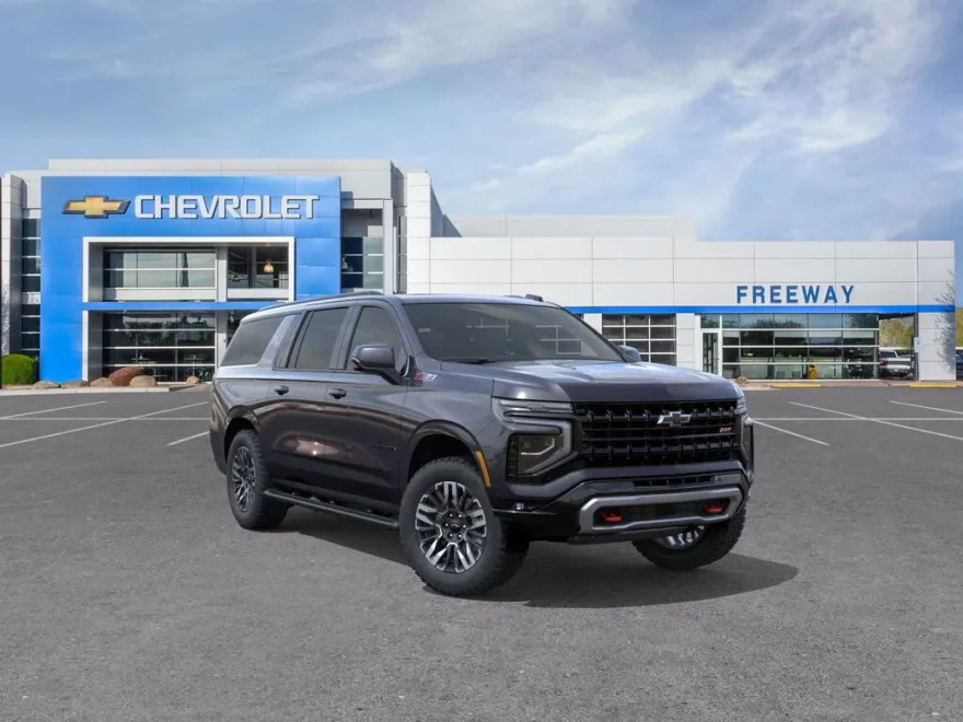 2026 Chevrolet Suburban Z71 photo 1
