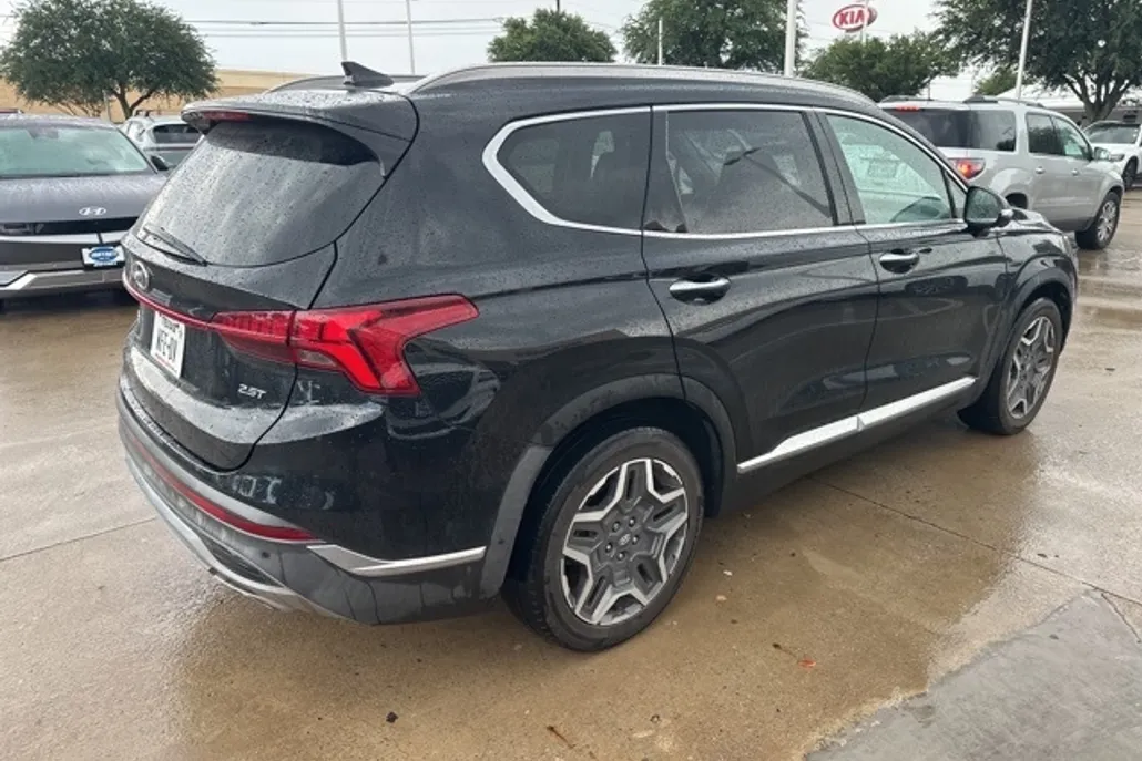 2022 Hyundai Santa Fe Limited photo 1