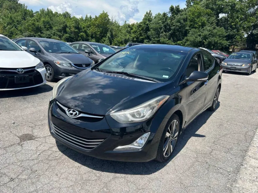 2015 Hyundai Elantra Limited photo 1