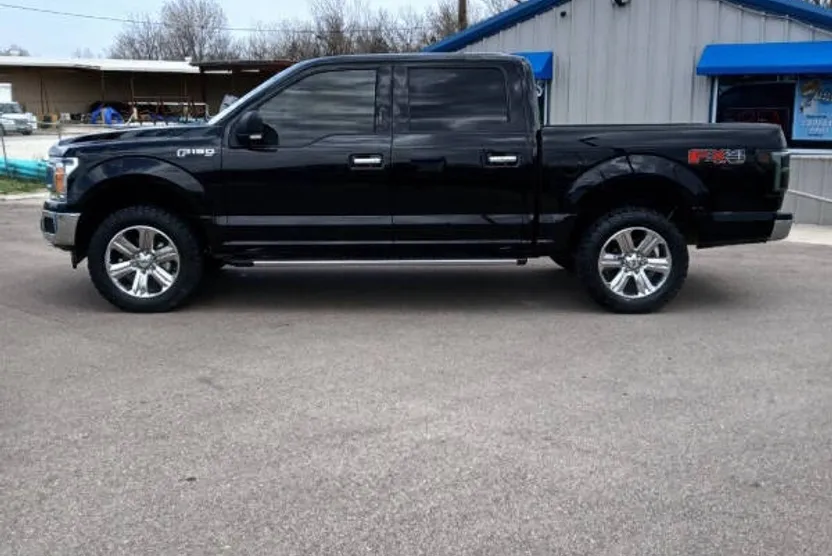 2018 Ford F-150 XLT photo 1