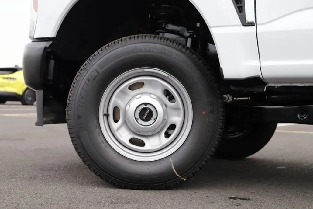 2026 Ford F-250 photo 1