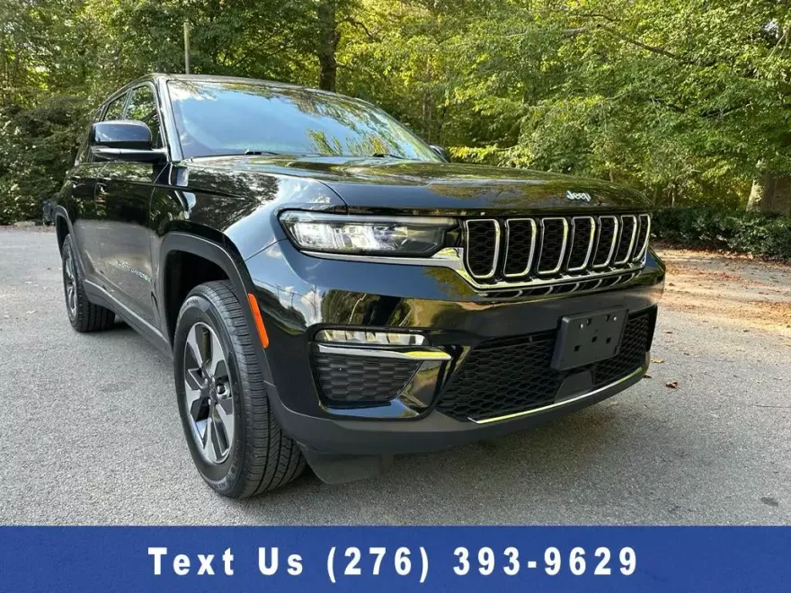 2024 Jeep Cherokee Limited 4xe photo 1