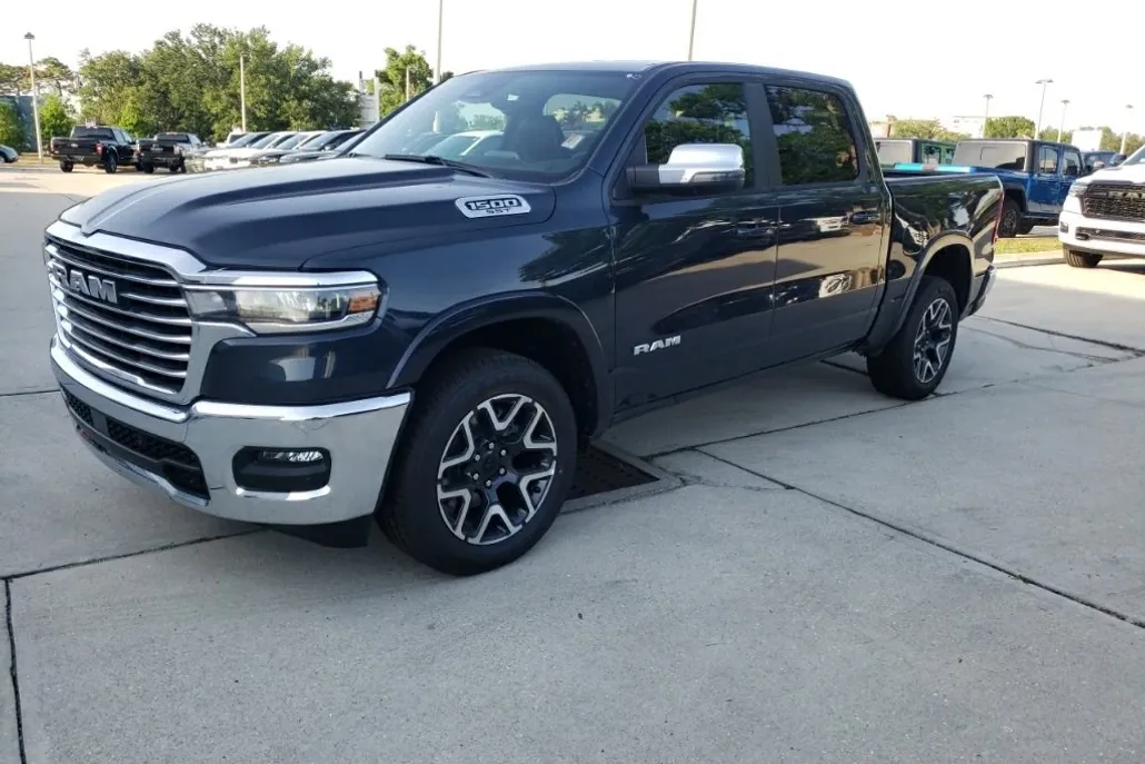 2025 Ram 1500 Laramie photo 1