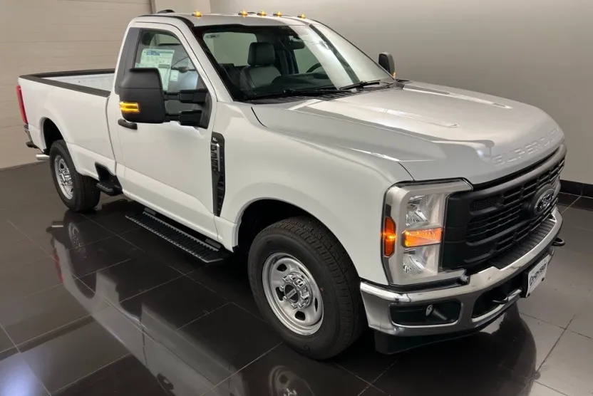 2026 Ford F-350 XL photo 1