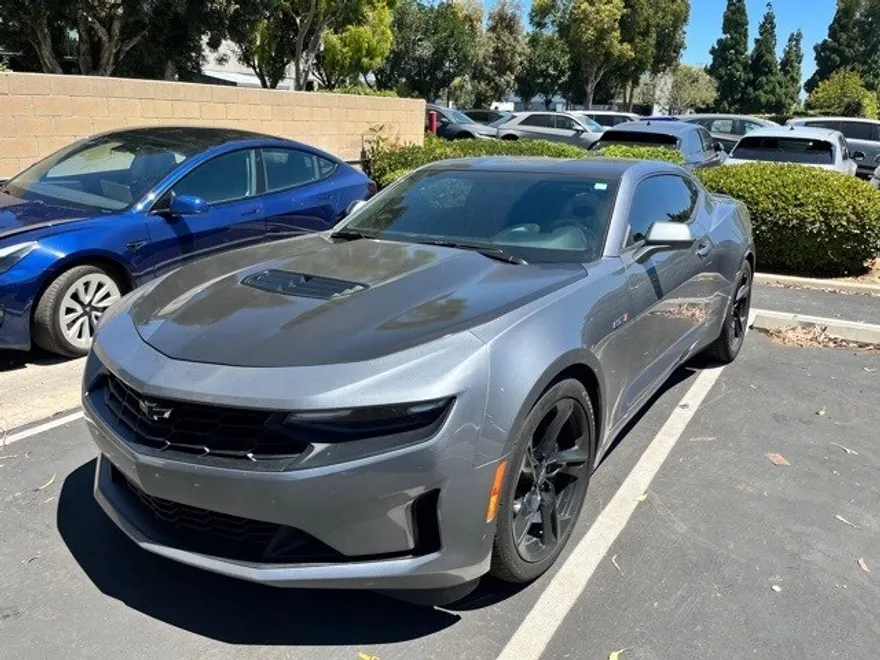 2022 Chevrolet Camaro LT1 photo 1