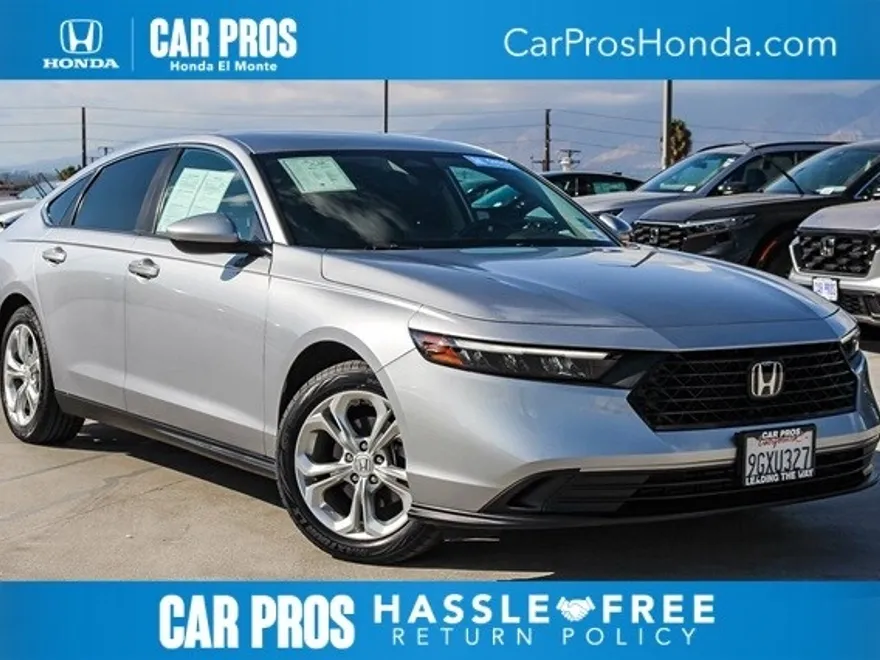 2023 Honda Accord LX photo 1