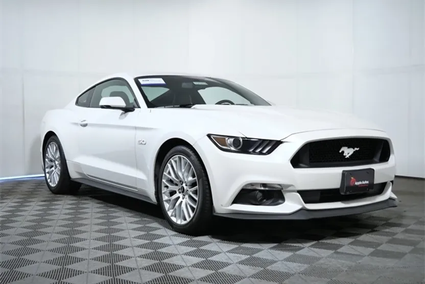 2017 Ford Mustang GT Premium photo 1
