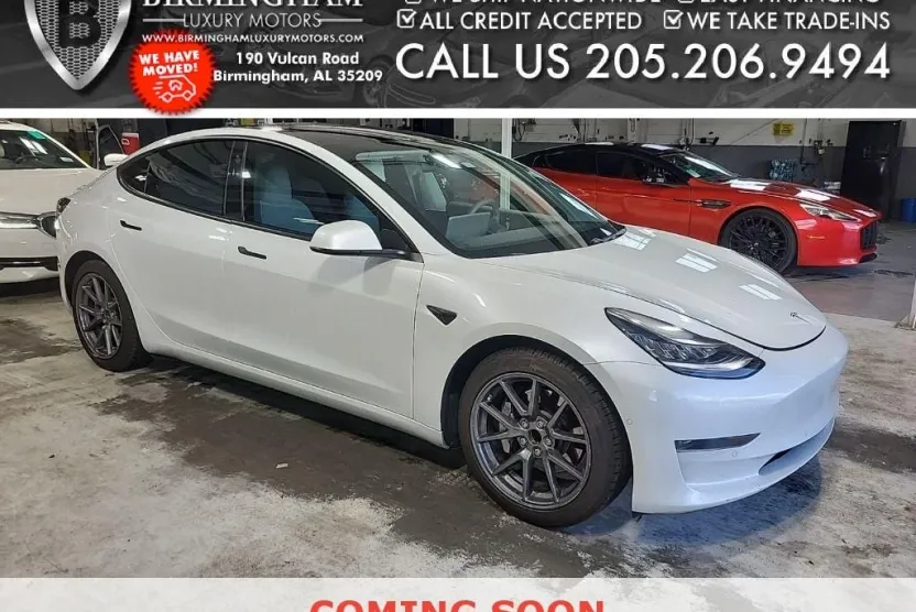 2021 Tesla Model 3 Standard Range Plus photo 1