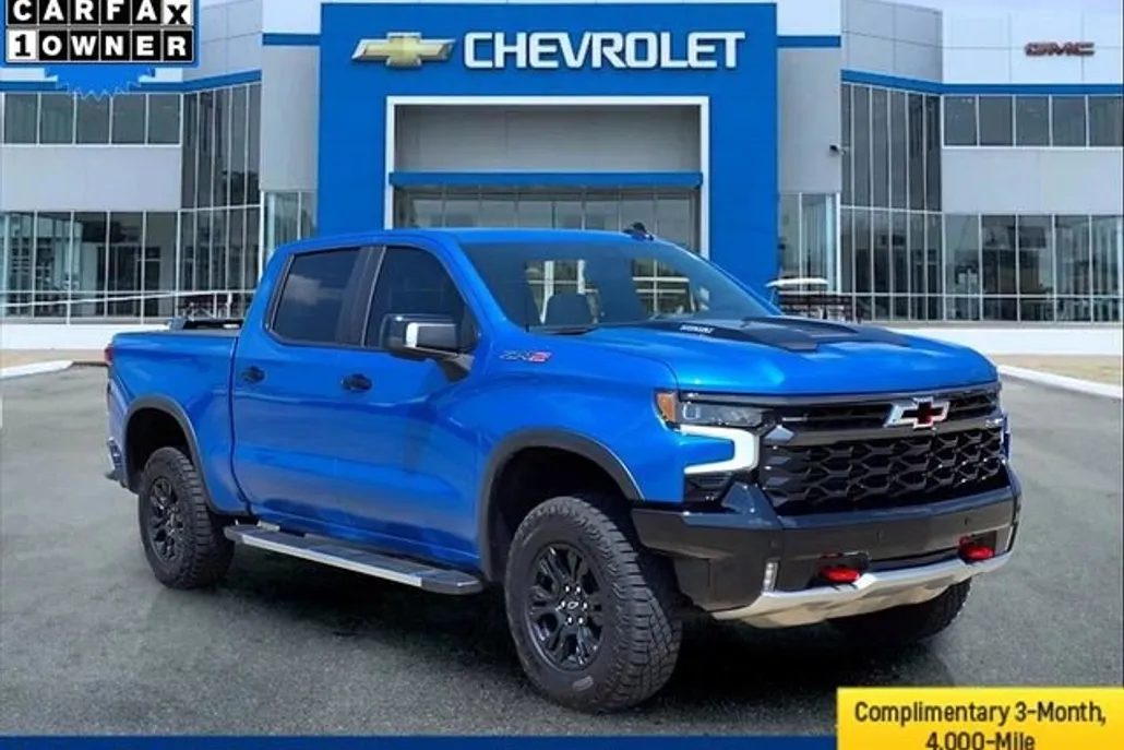2025 Chevrolet Silverado 1500 ZR2 photo 1