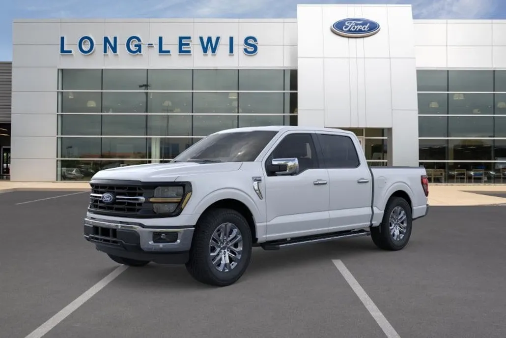 2025 Ford F-150 XLT photo 1