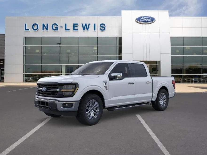 2025 Ford F-150 XLT photo 1