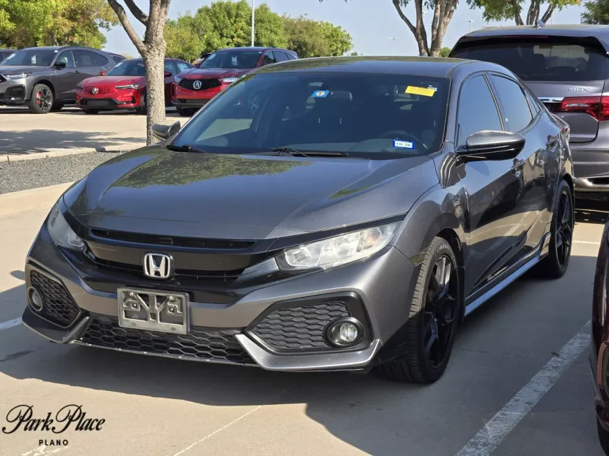 2018 Honda Civic Sport Hatchback photo 1