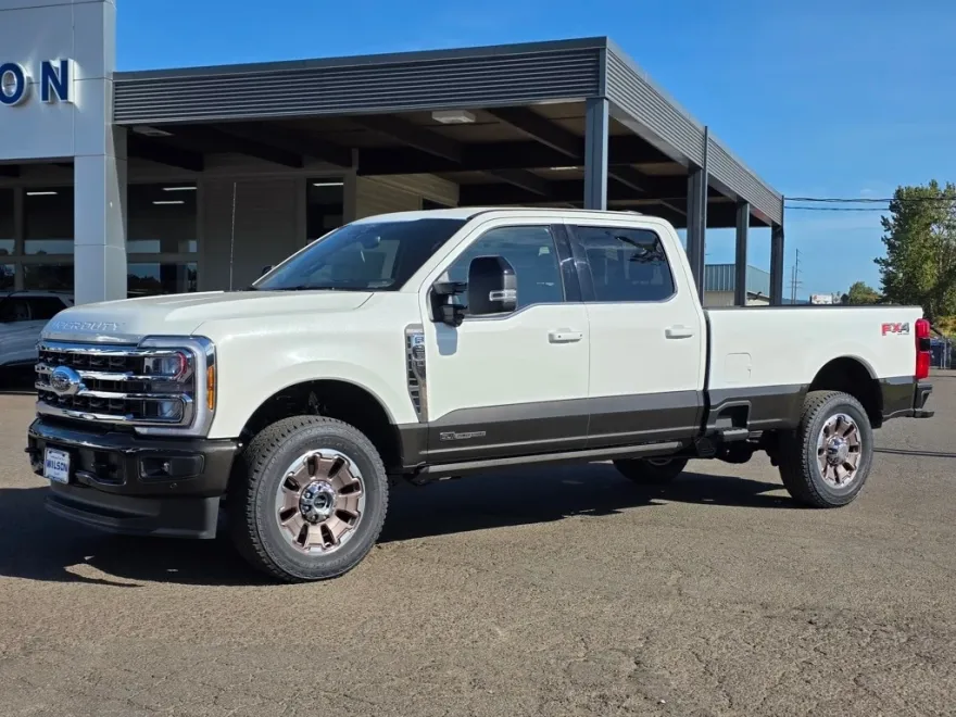 2025 Ford F-350 photo 1
