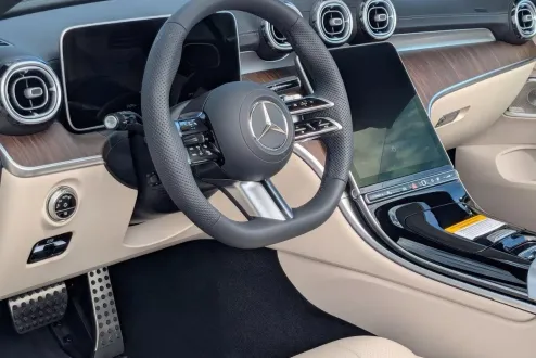 2026 Mercedes Benz CLE 450 4MATIC Cabriolet photo 3