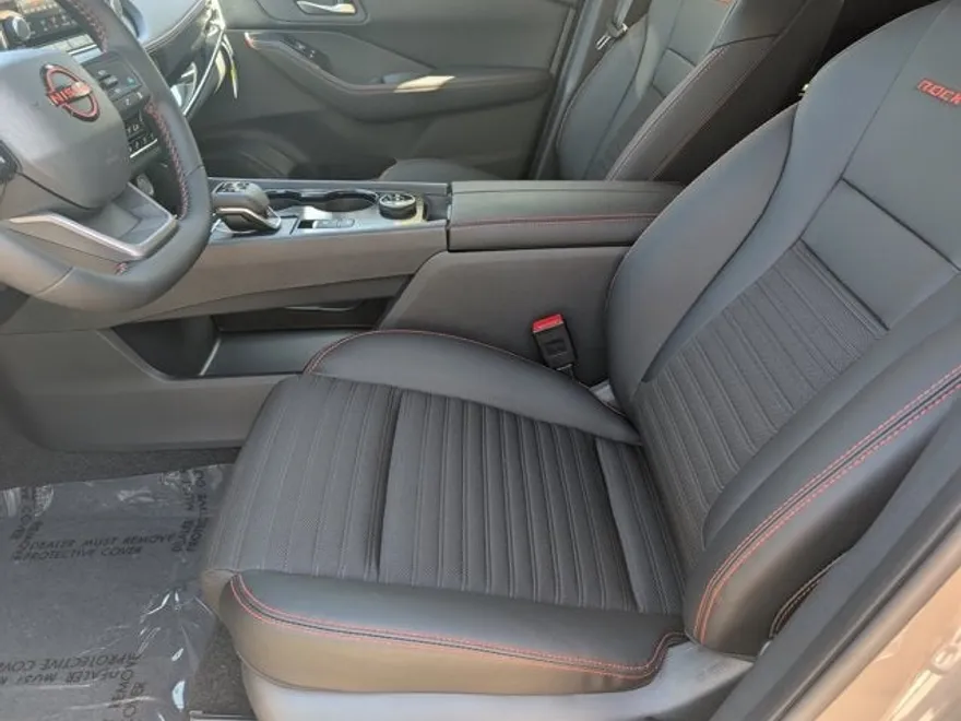 2026 Nissan Rogue SV photo 1
