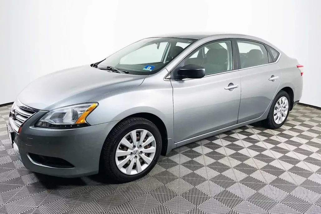 2014 Nissan Sentra SV photo 1