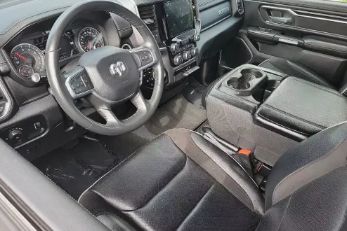 2023 Ram 1500 Laramie photo 3