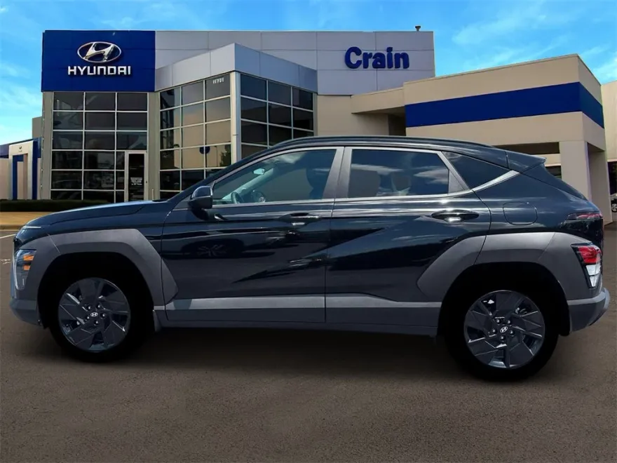 2026 Hyundai Kona SEL photo 1