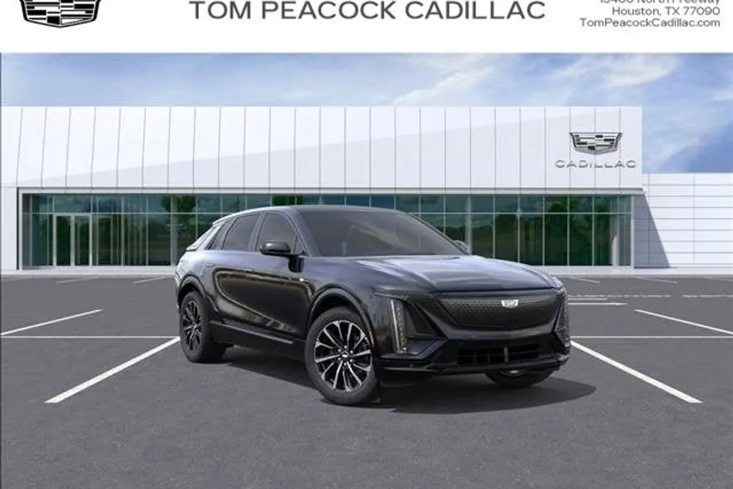 2026 Cadillac Lyriq Sport photo 1