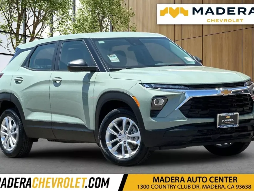 2026 Chevrolet Trailblazer LS photo 1
