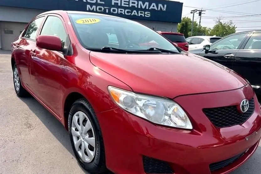2010 Toyota Corolla photo 1