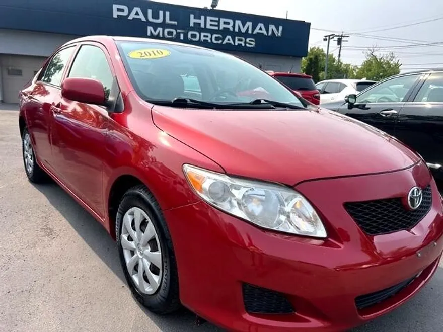 2010 Toyota Corolla photo 1