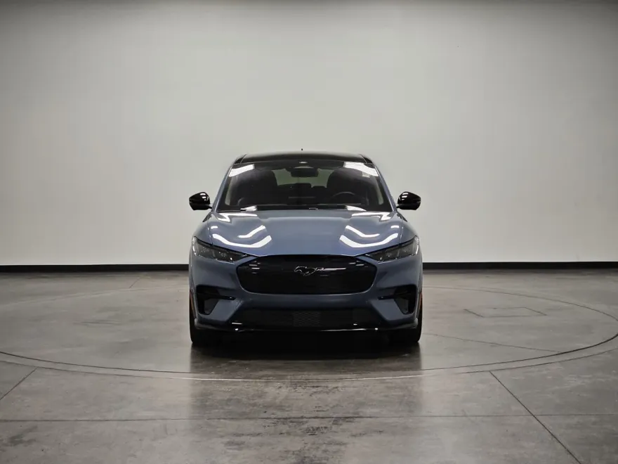 2024 Ford Mustang Mach-E GT photo 1