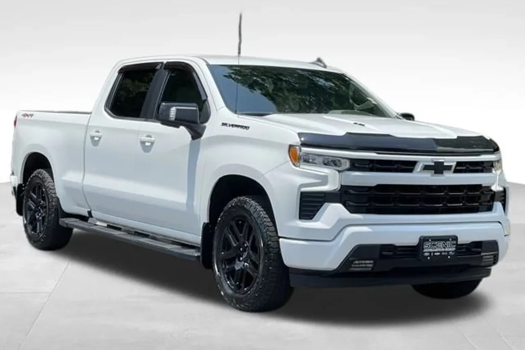 2023 Chevrolet Silverado 1500 RST photo 1