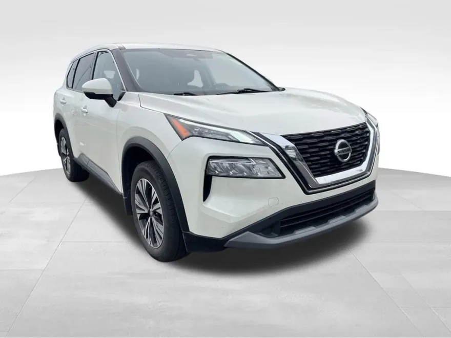 2021 Nissan Rogue SV photo 1