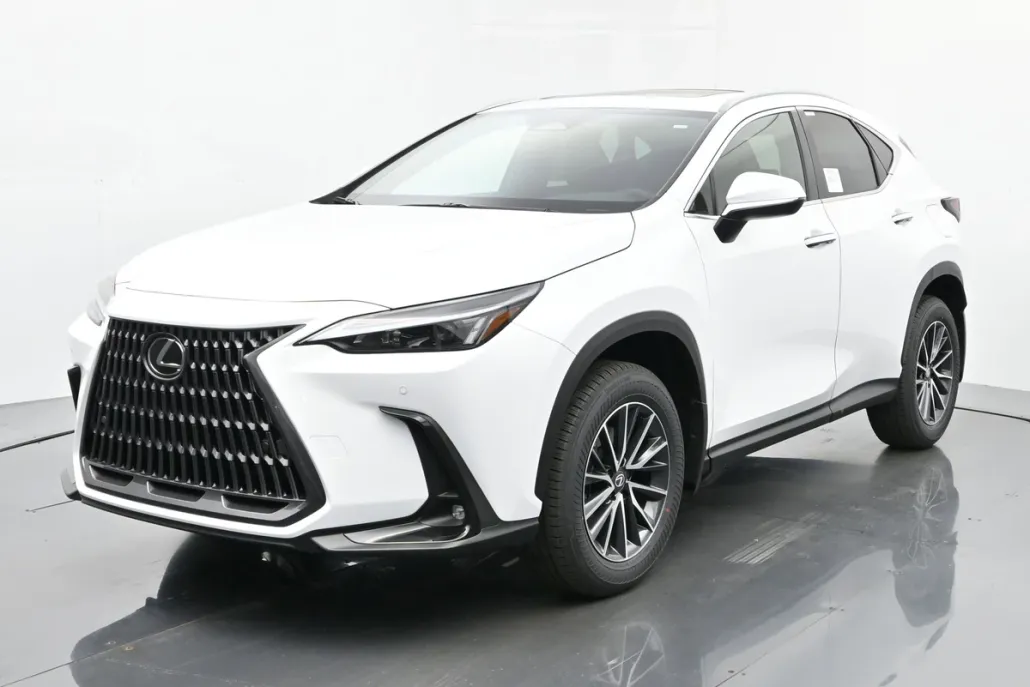 2026 Lexus NX 350 photo 1