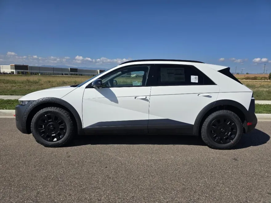 2025 Hyundai Ioniq 5 photo 1