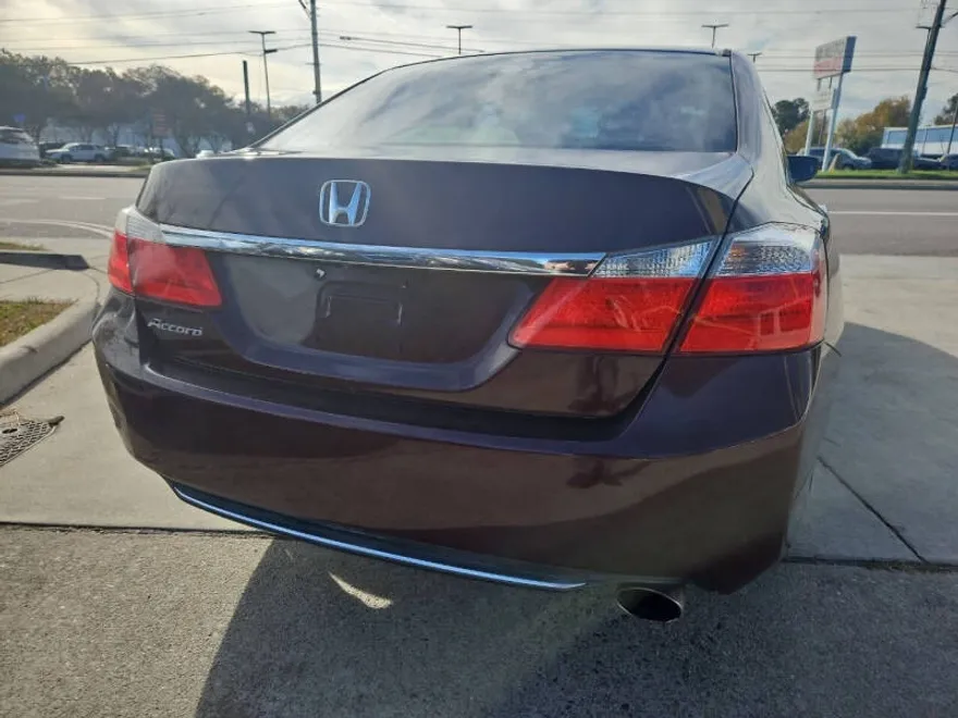 2013 Honda Accord LX photo 1