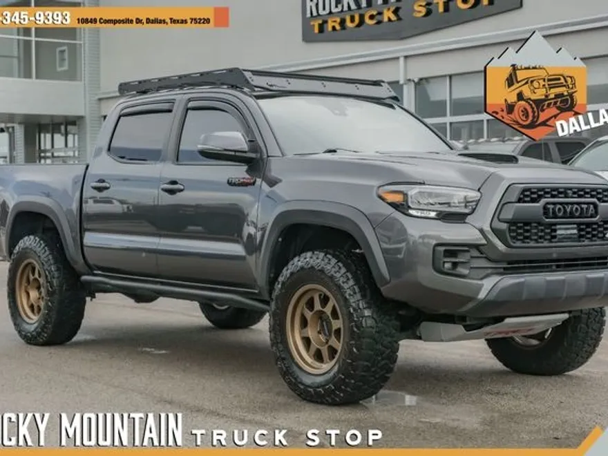 2021 Toyota Tacoma TRD Pro photo 1