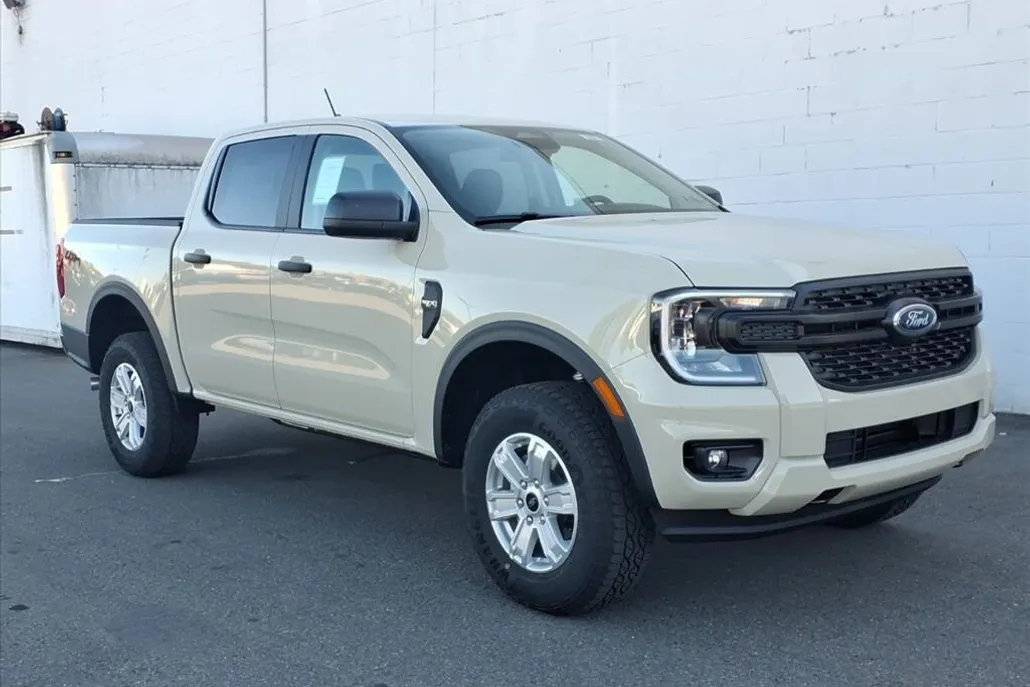 2025 Ford Ranger XL photo 1