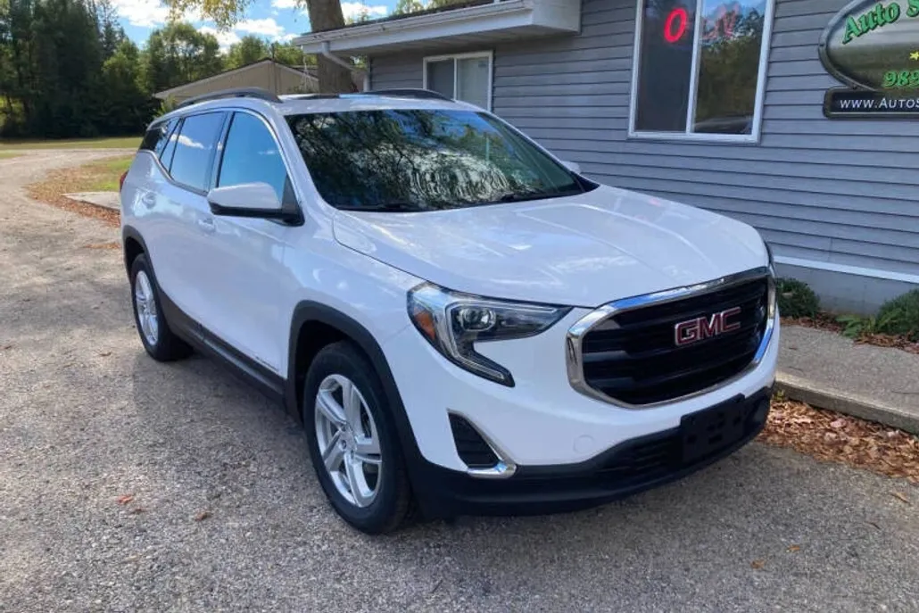 2020 Gmc Terrain SLE photo 1