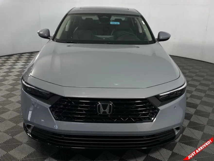 2025 Honda Accord Hybrid Touring photo 1