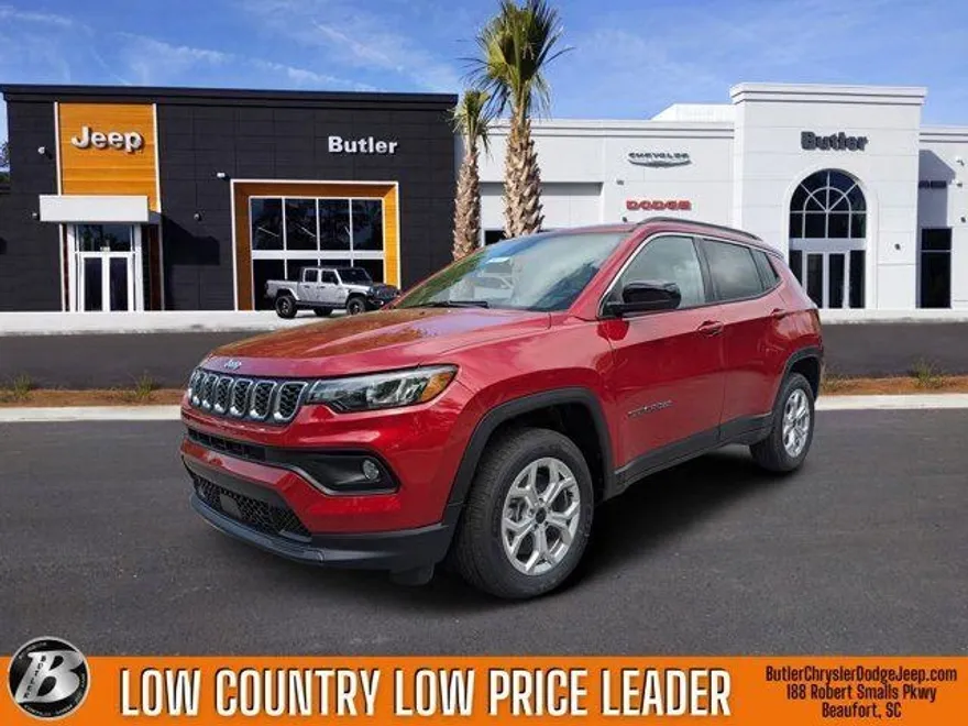 2025 Jeep Compass Latitude photo 1