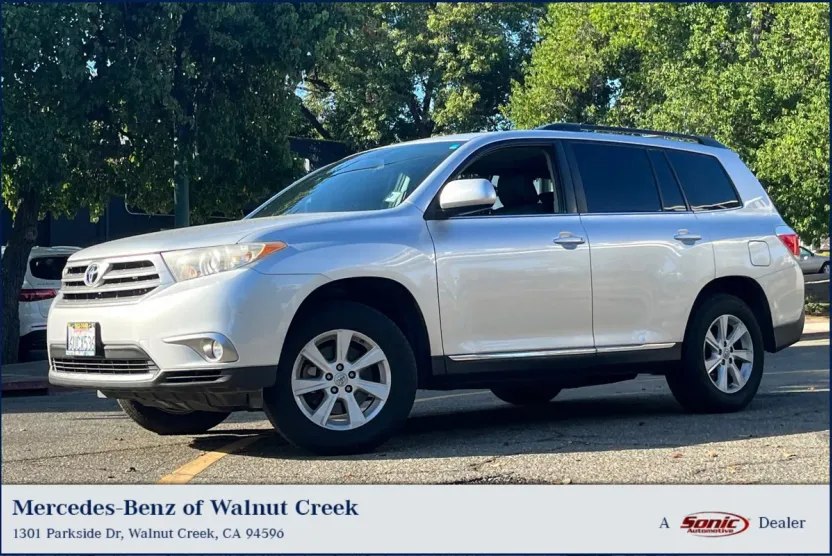 2012 Toyota Highlander Base Hybrid photo 1
