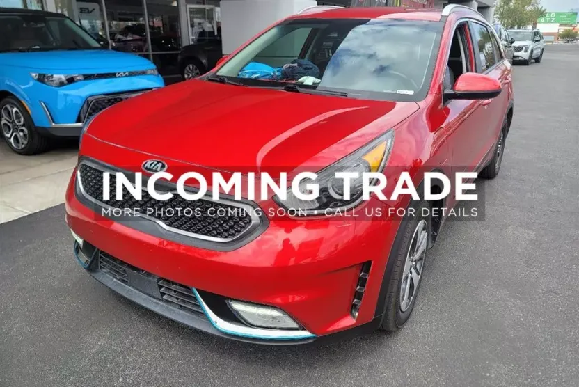 2019 Kia Niro Plug-In Hybrid LX photo 1