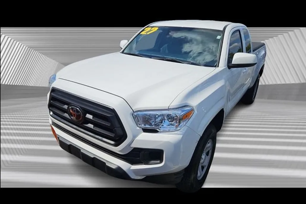 2022 Toyota Tacoma SR photo 1