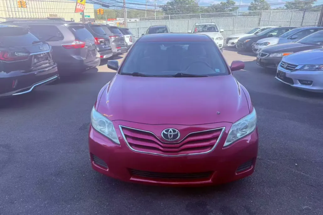 2011 Toyota Camry Base photo 1