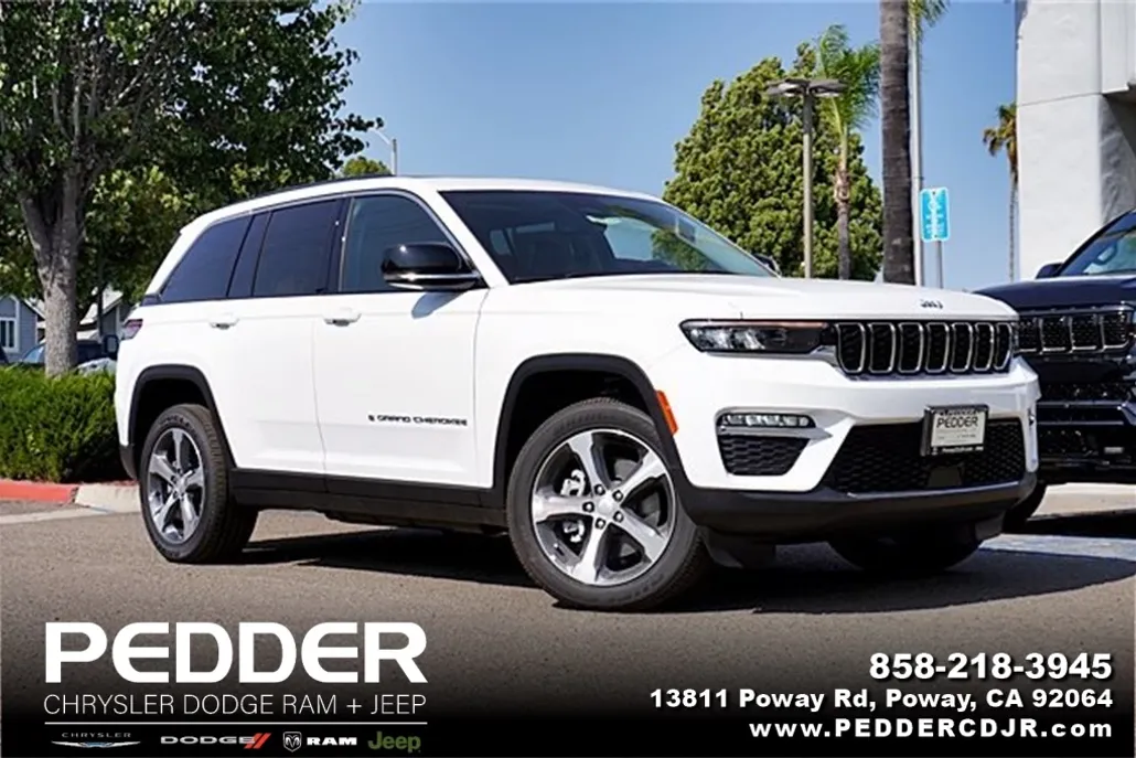 2023 Jeep Cherokee 4xe photo 1